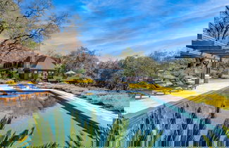 Photo 1 - Malvasia by Avantstay Luxe Wine Country Retreat