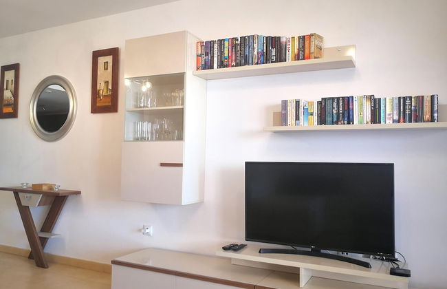 Extended Frontline Ground Floor Apartment - Foto 21