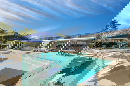 Foto 65 - Sleeps 40 3 Luxe Villas Next to Empire Polo Club Putting Green & Pickleball