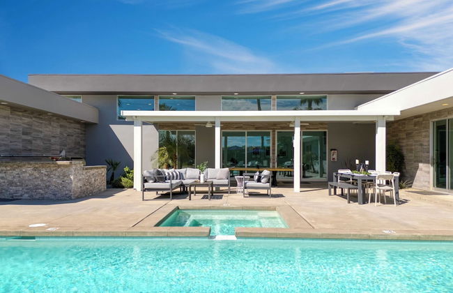 Sleeps 40 3 Luxe Villas Next to Empire Polo Club Putting Green & Pickleball - Foto 64