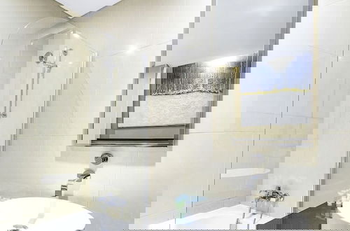 Photo 20 - LUX The Bonnington JLT Suite 2