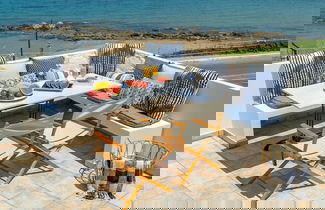 Foto 3 - Beach House Kalamaki Steps Away From the Beach