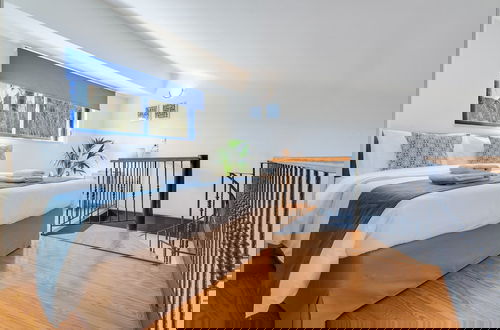 Foto 5 - Beach House Kalamaki Steps Away From the Beach