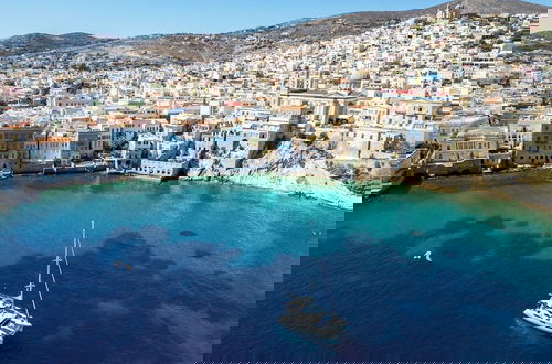Photo 4 - Seaside Neoclassical Property in Vaporia Ermoupoli
