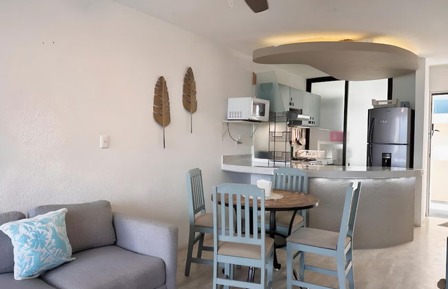 Beachfront and Ocean View Apartment - Foto 10