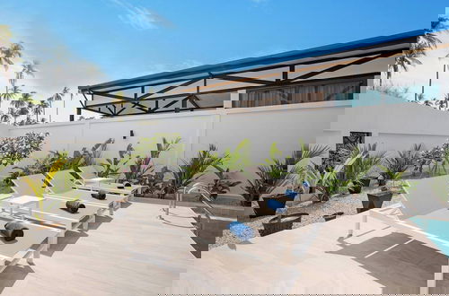 Foto 35 - New 17m Eco Pool Villa Sunset Garden 12