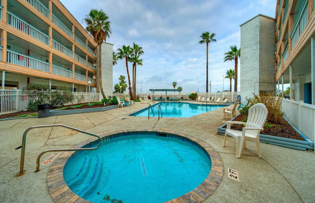 Private Balcony w/ Ocean View Pool & Hot Tub Access Ocean Echo by Avantstay - Foto 1