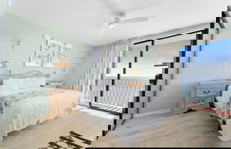 Foto 2 - Romar Place 806