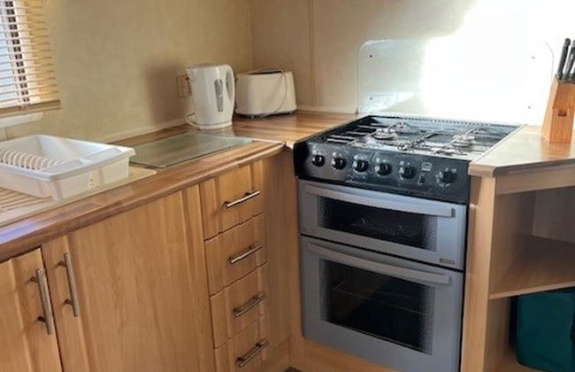 3-bed Seaside Holiday Home -pet Friendly & Parking - Photo 5