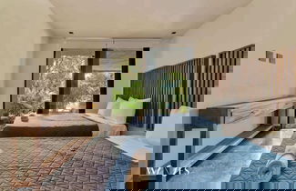 Photo 2 - 2BR W/private Pool - Steps Away From the Beach