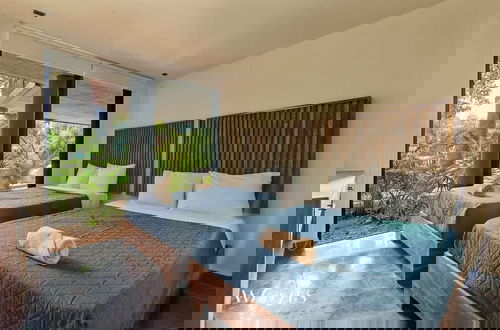 Photo 3 - 2BR W/private Pool - Steps Away From the Beach