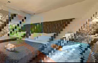 Photo 3 - 2BR W/private Pool - Steps Away From the Beach