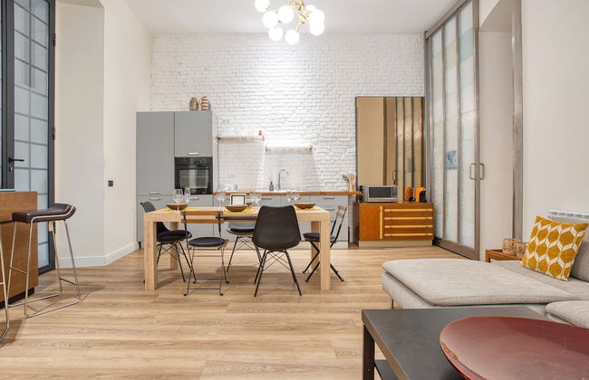 JOIVY Stylish Central Maisonette - Foto 23