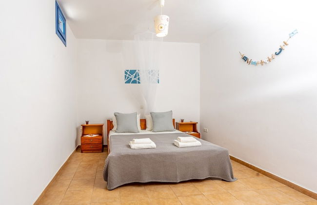 Villa Ioanna for 10 - Allparos Villas - Foto 37