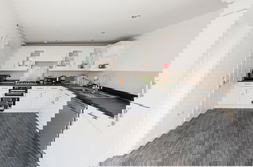 Foto 13 - 5 Bed Detached House - Sleeps 14