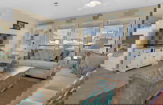 Foto 1 - Beachside Stay w/ Pool & Beach Access + Free Attraction Tickets!