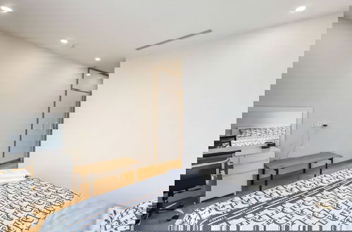 Photo 5 - The Zei Plaza Luxury Apartments