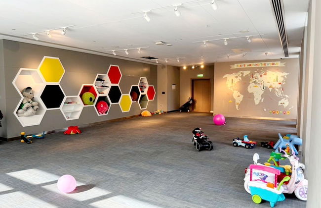 Luxury 2BR at Harbour Gate - Foto 27