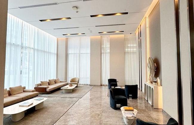 Luxury 2BR at Harbour Gate - Foto 30