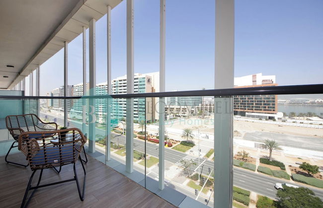 Bloomfields Modern 2BR Duplex in Raha - Foto 1