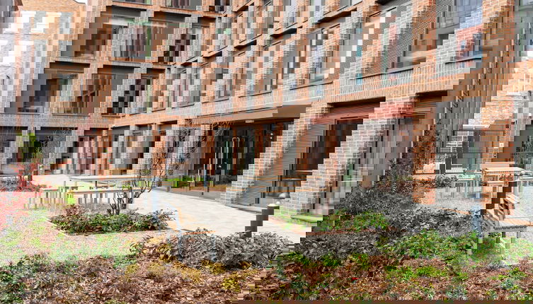 Photo 1 - Student Only Benson Yard