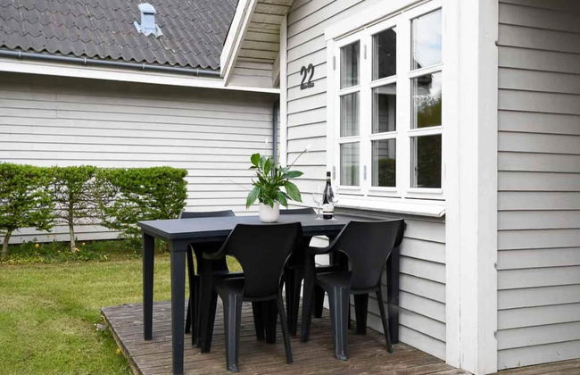 6 Person Holiday Park Home in Asperup - Foto 1