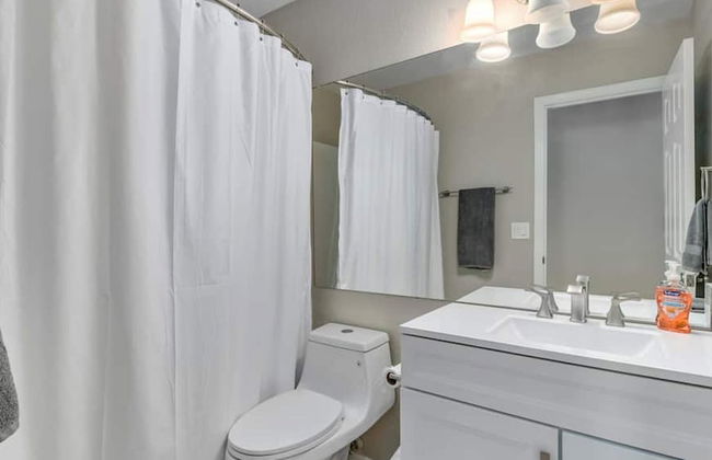 North Phoenix 4 Bdrm Vacation Home W/pool & Games! - Foto 12