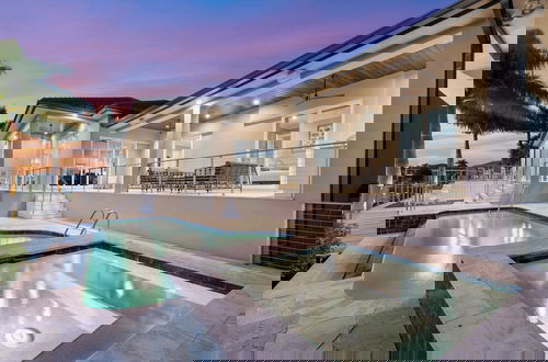 Photo 41 - Marco Polo by Avantstay Waterfront 5bdr, Pool, Spa, Fire Pit, Walk to Beach