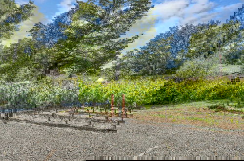 Foto 42 - Grapevine Cottage by Avantstay Hobby Vineyard + Firepit