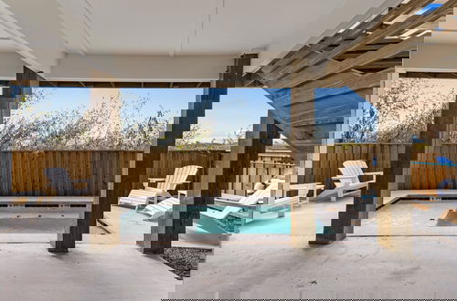 Foto 18 - Palm Beach! Private Pool - Boardwalk - Game Room!