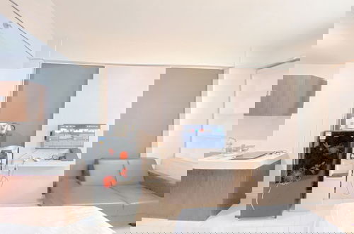 Photo 5 - The Artisan Abode Studio Room At Pinewood Apartment