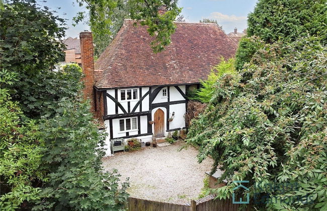 500 yr old Cottage With Historic Park at the Gate - Foto 1