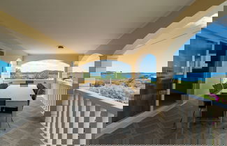 Foto 2 - Modern Villa Near the Sea