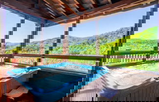 Foto 1 - Highland View