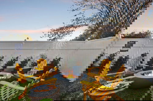 Photo 2 - Tidal Wave by Avantstay Priv Pool Walk to Beach