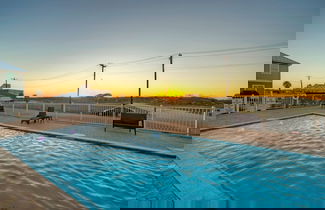 Foto 2 - Villa La Isla Family Condo With Pool Near Corpus Christi s Best Beaches Dining