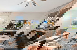 Foto 2 - Home 9 Bed Themed Rooms Pool Storey Lake