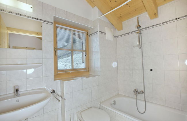 Chalet in Konigsleiten Near Ski Lift - Photo 22