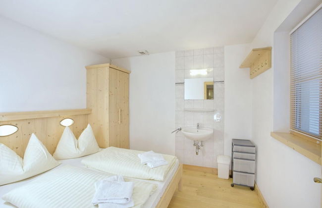 Chalet in Konigsleiten Near Ski Lift - Photo 7