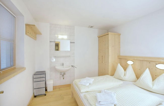 Chalet in Konigsleiten Near Ski Lift - Photo 2