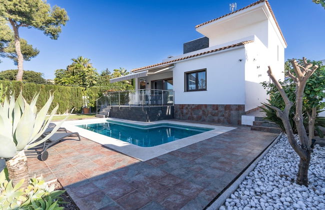 Modern Villa Near Costabella Beach - Foto 26