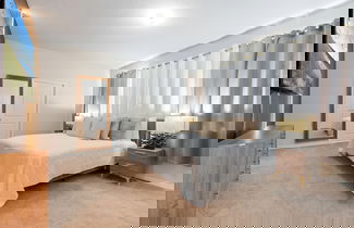 Foto 3 - Brand NEW Luxury 10bedrooms At Windsor Island