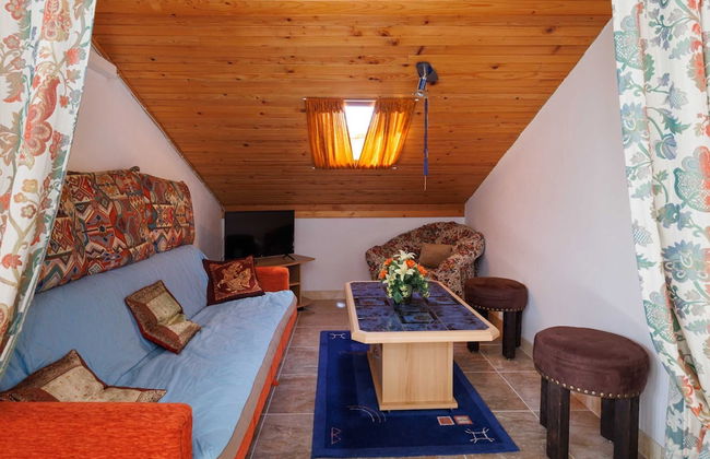 Classic and Trendy Apartment With Terrace - Foto 12