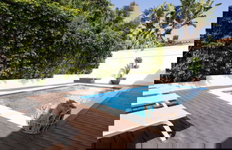 Foto 1 - Villa Madrugada, Beachside Villa in Costabella