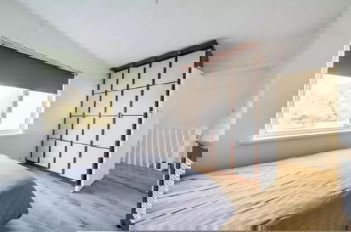 Photo 3 - 2br-sleeps6-parking-garden-nearlondon