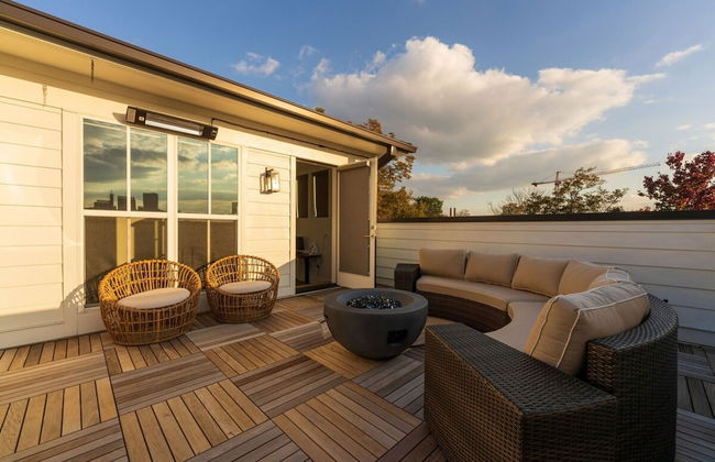 Luxurious Midtown Home Rooftop Views by Silverx - Foto 10