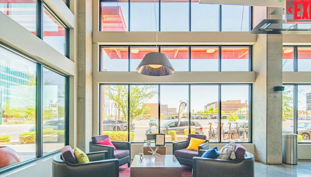 Lobby-Lounge