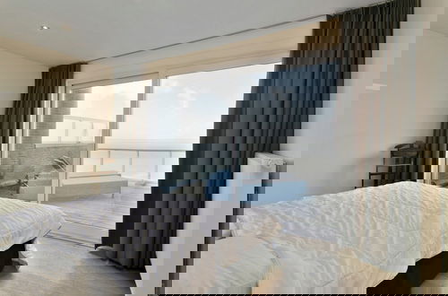 Photo 3 - Apartment With Terrace in Blankenberge