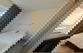 Photo 2 - Apartment With Terrace in Blankenberge