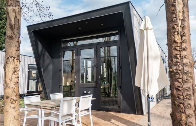 Modern Chalet by the River Maas - Foto 14